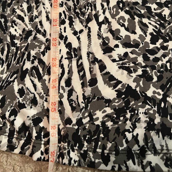 George Black and White Sleeveless Shirt Size Large - Picture 4 of 6